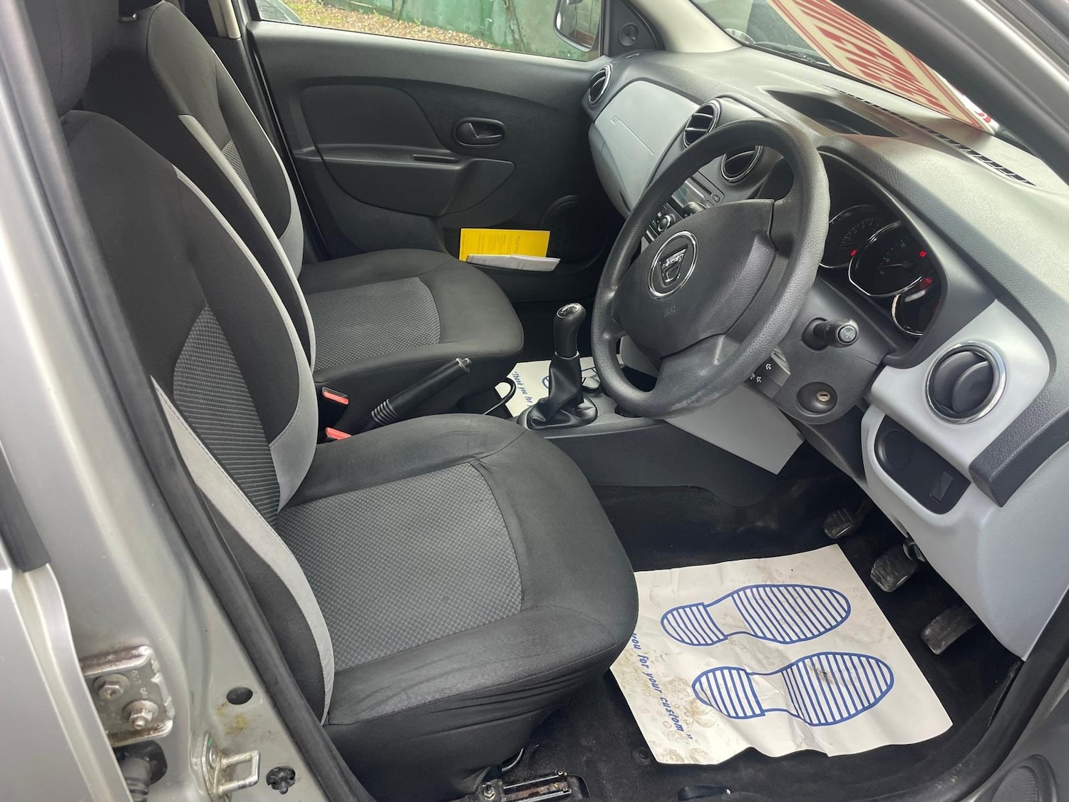 Used Dacia Sandero 2014 for sale - 76935428: Photo 15