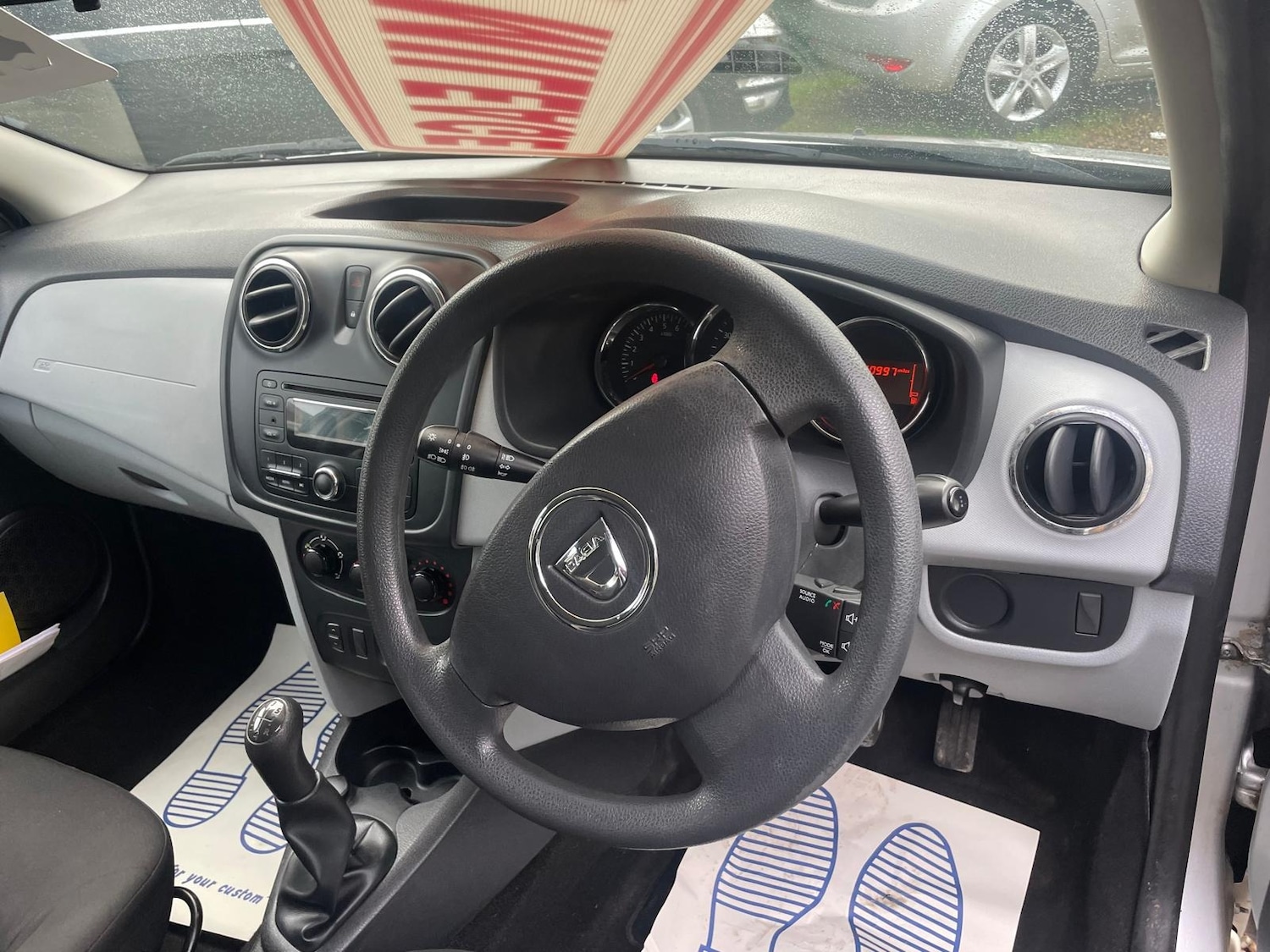 Used Dacia Sandero 2014 for sale - 76935428: Photo 16