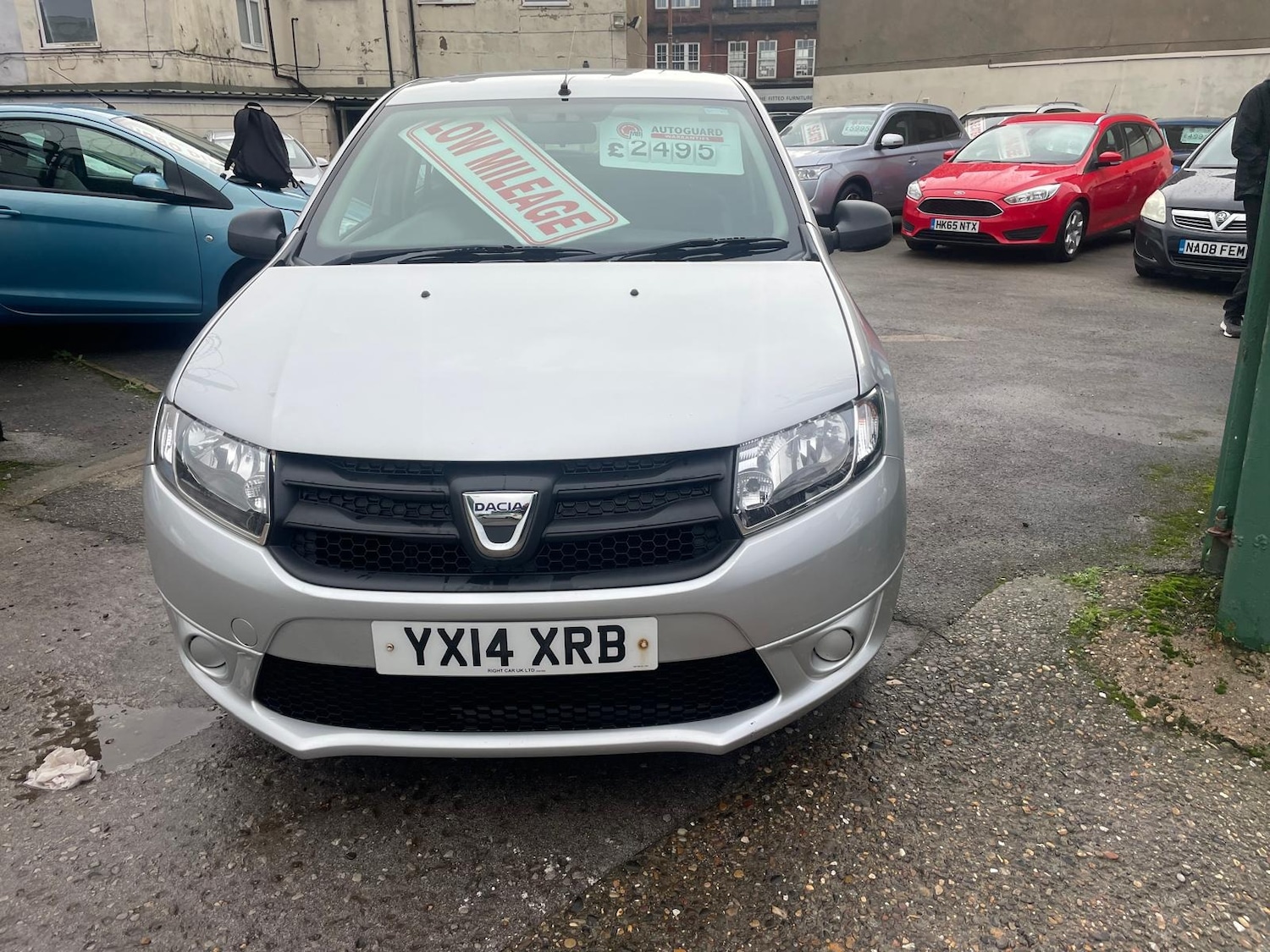 Used Dacia Sandero 2014 for sale - 76935428: Photo 2
