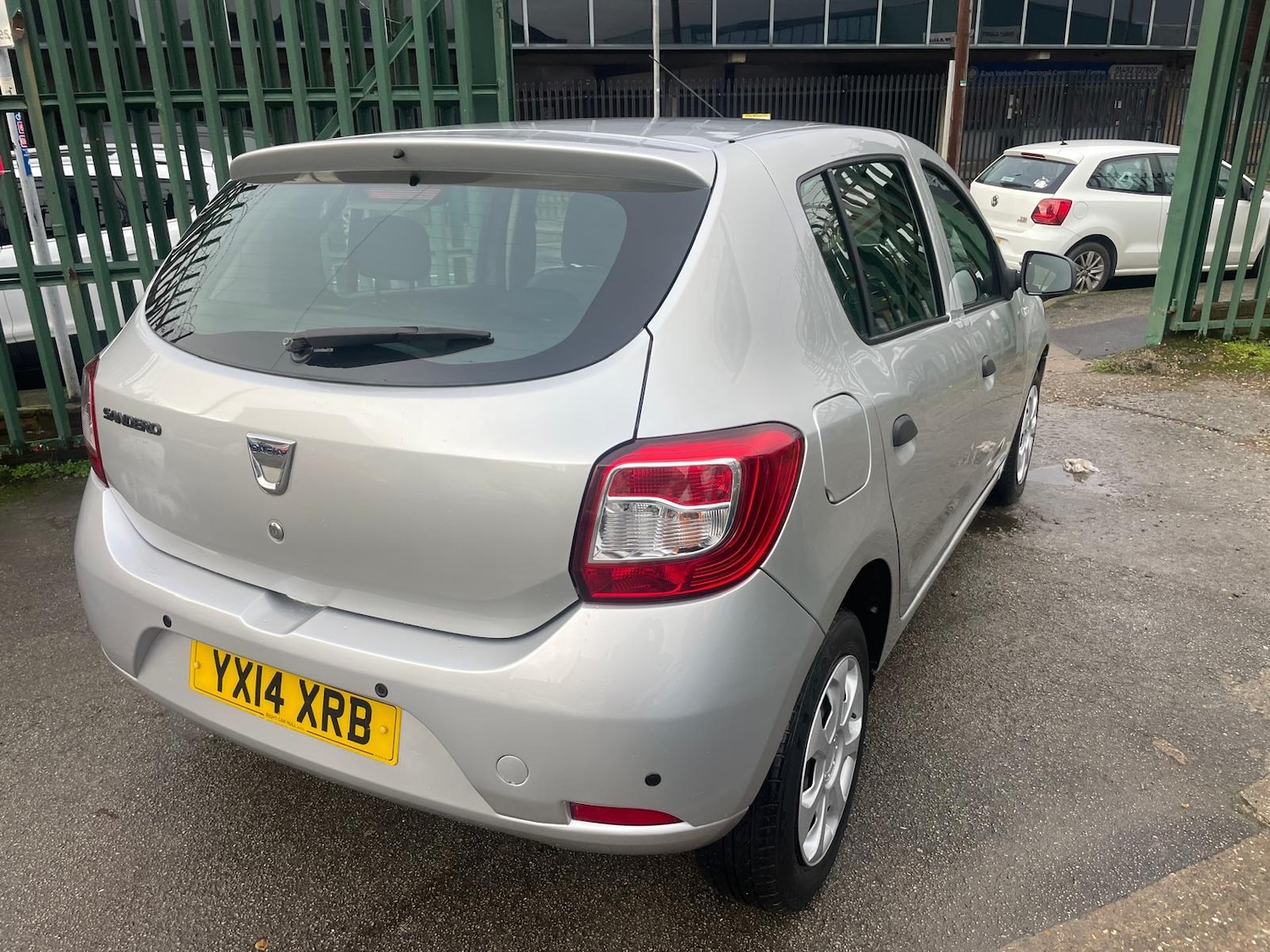 Used Dacia Sandero 2014 for sale - 76935428: Photo 6