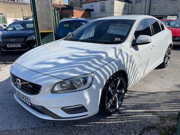 2016 (65) - D4 [190] R DESIGN Nav 4dr