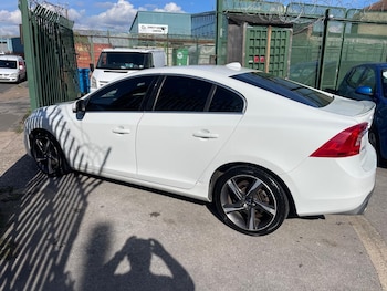 Used Volvo S60 2016 for sale - 76142414: Photo