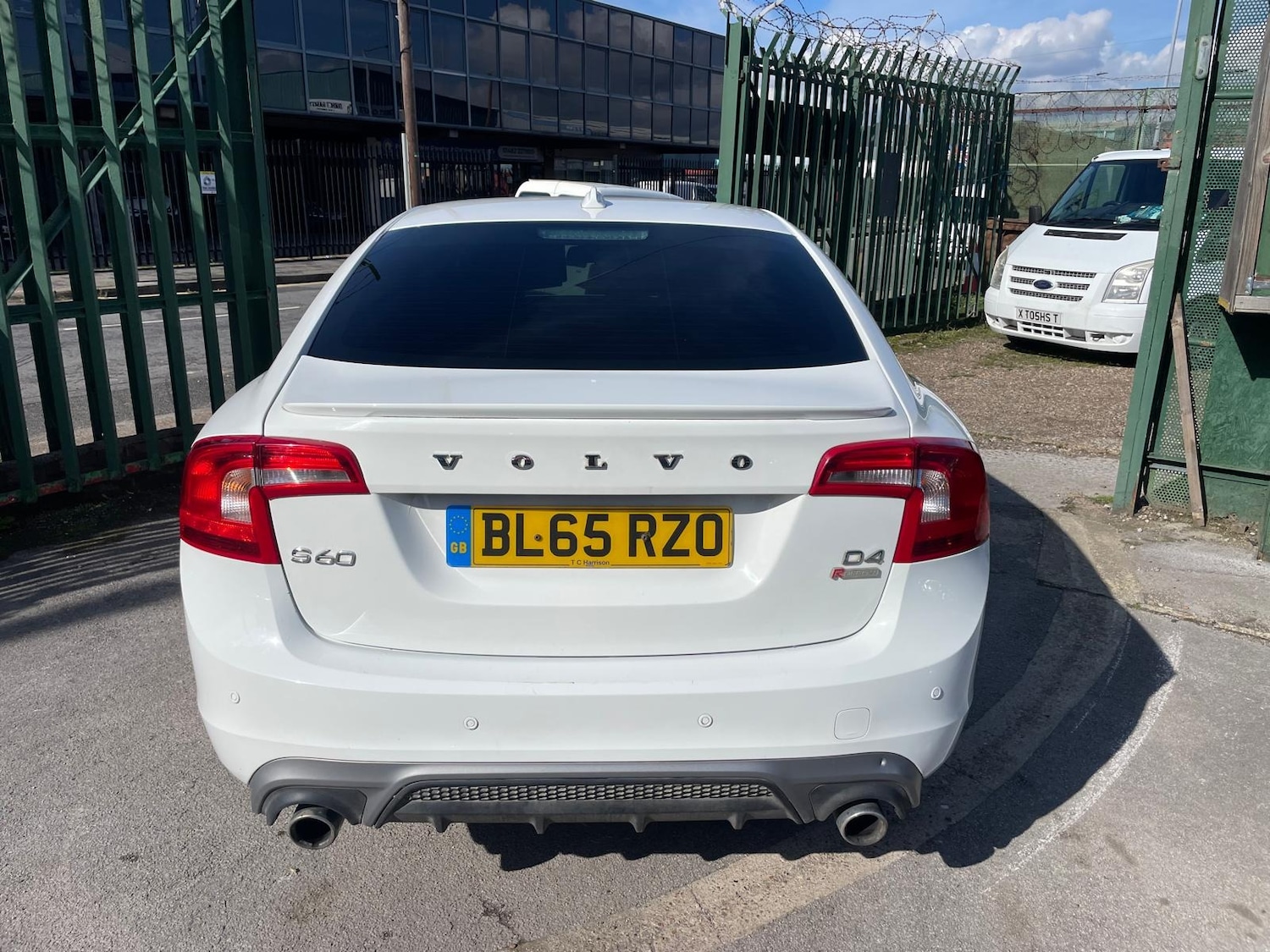 Used Volvo S60 2016 for sale - 76142414: Photo 4