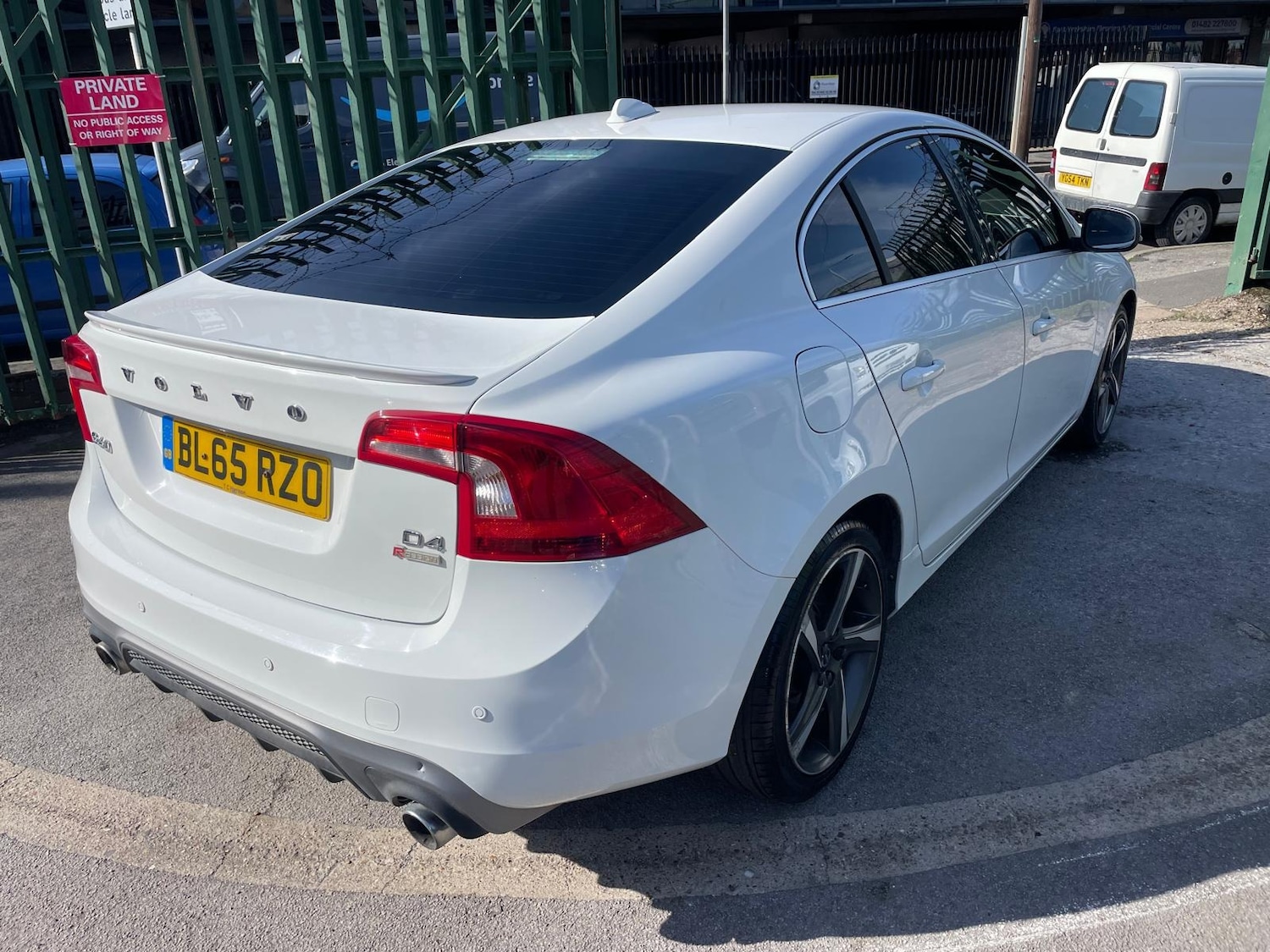 Used Volvo S60 2016 for sale - 76142414: Photo 8
