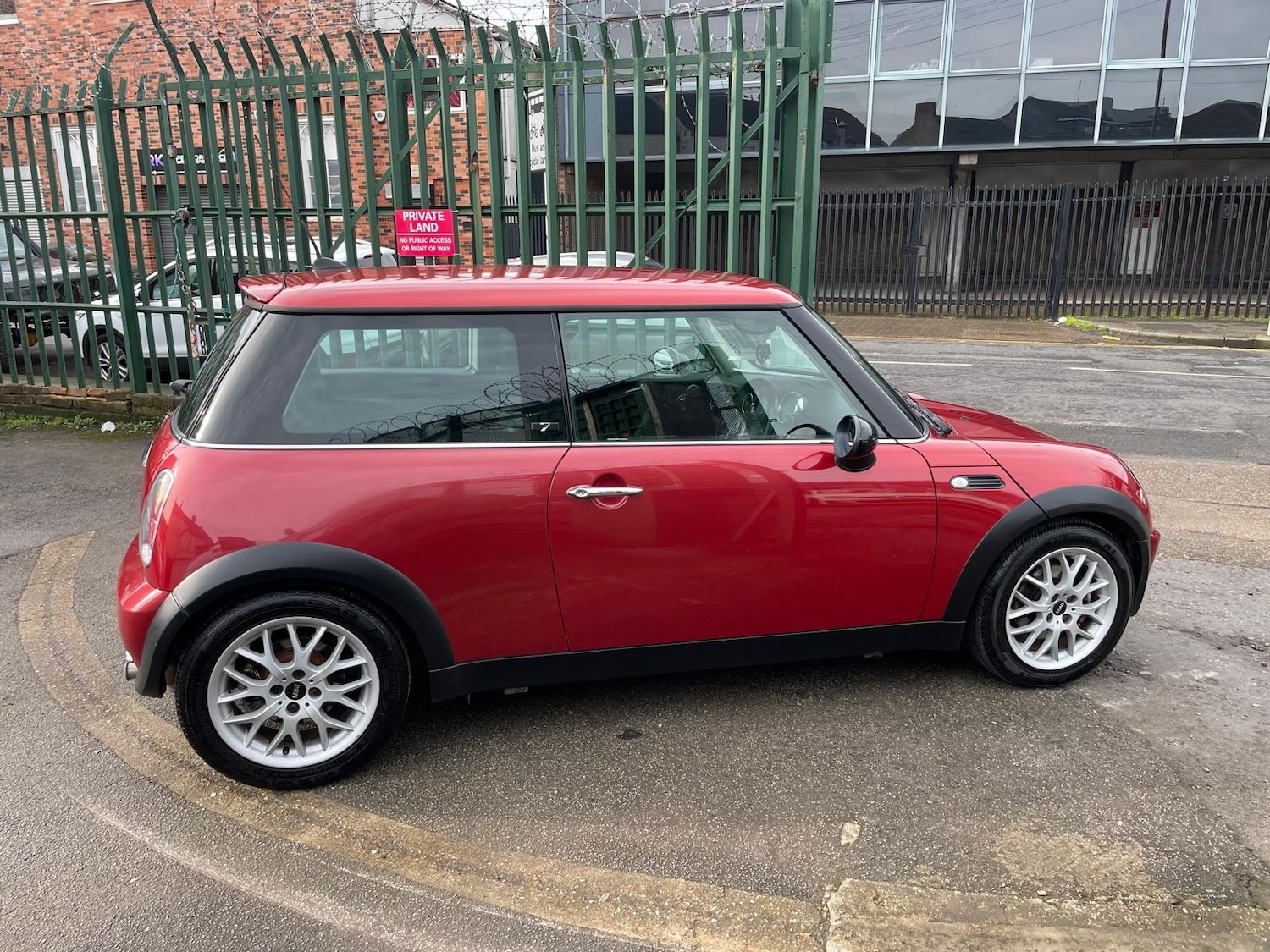 Used MINI Hatch 2005 for sale - 77629415: Photo 13