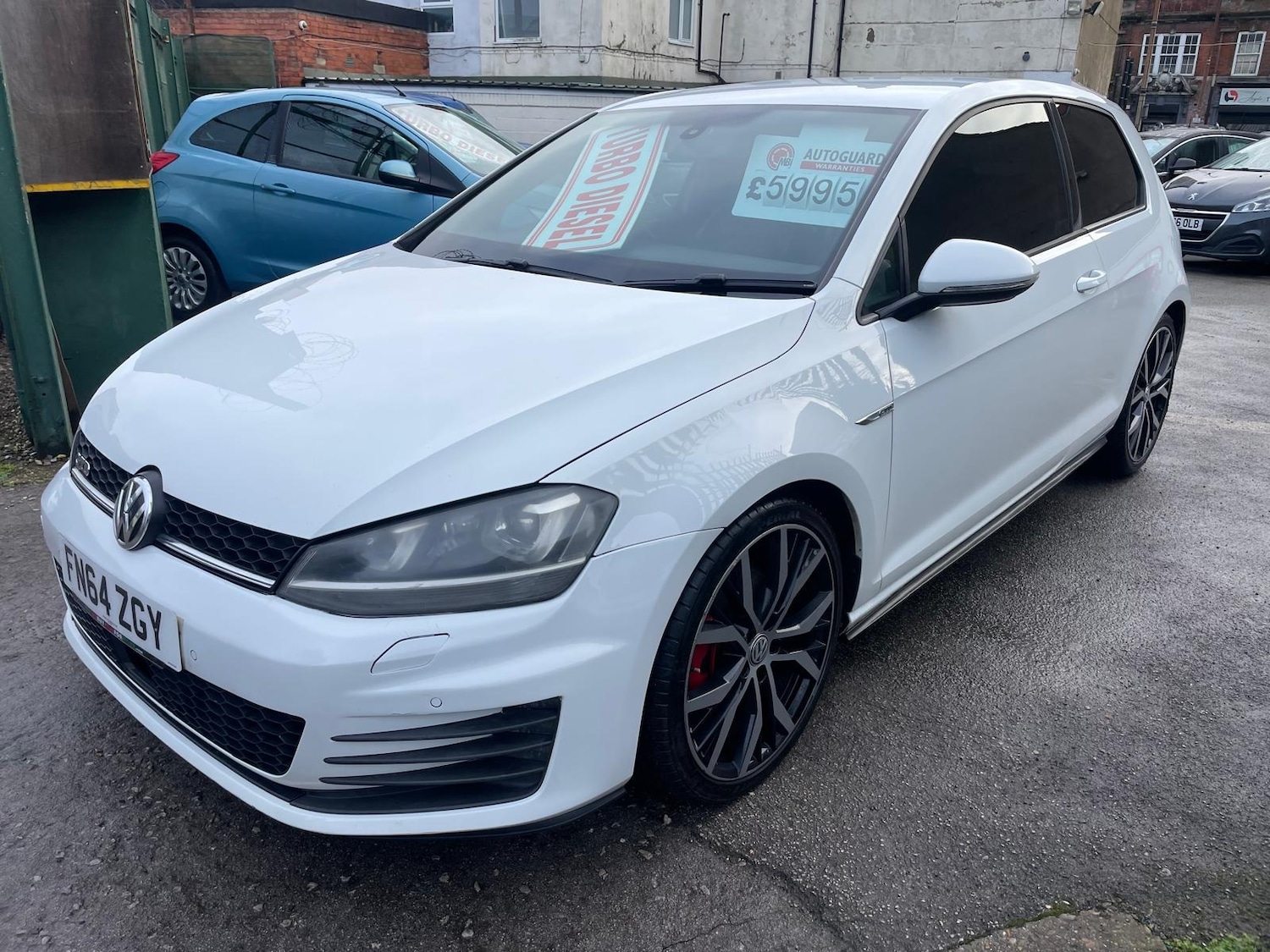 Used Volkswagen Golf 2014 for sale - 77135963: Photo 10