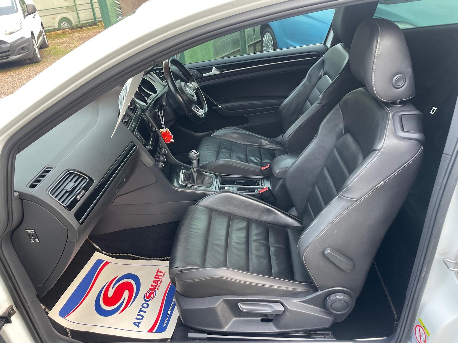 Used Volkswagen Golf 2014 for sale - 77135963: Photo 15