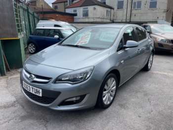 2013 (63) - 1.6i 16V SE 5dr