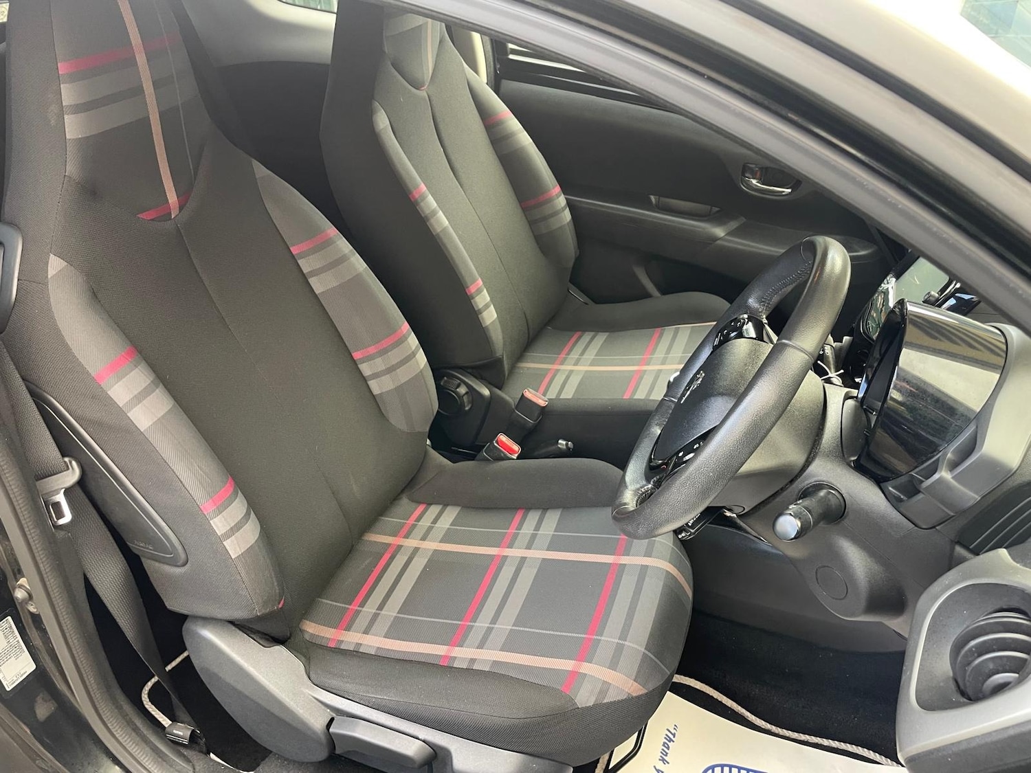 Used Peugeot 108 2015 for sale - 76582995: Photo 10