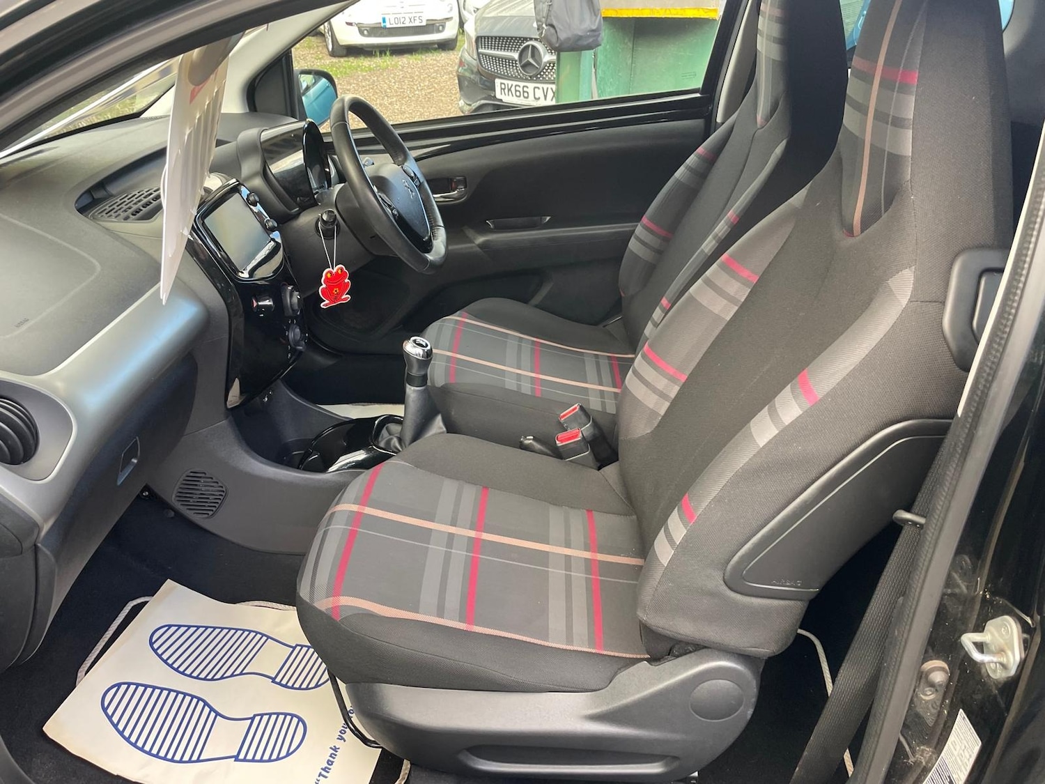 Used Peugeot 108 2015 for sale - 76582995: Photo 13