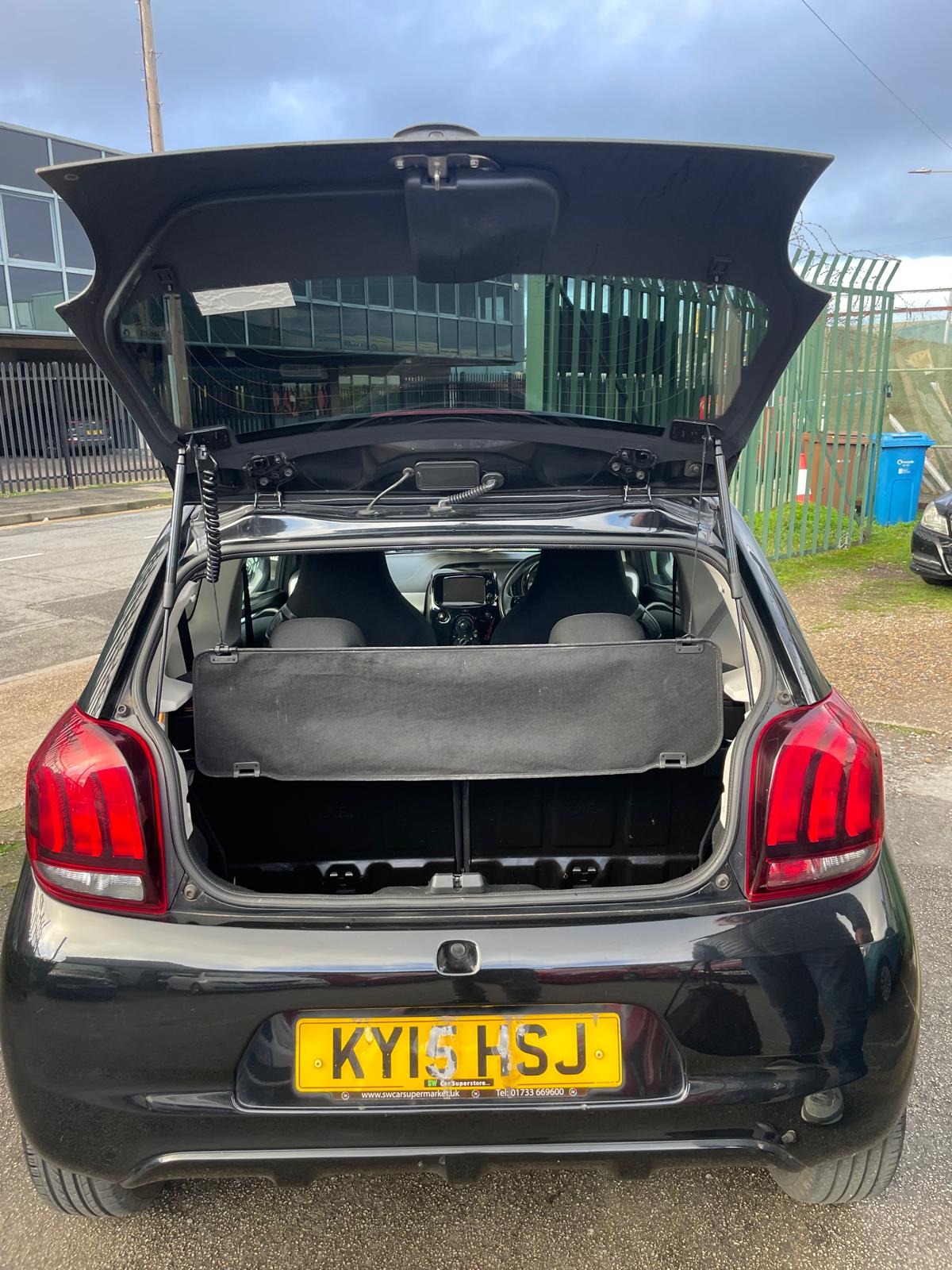 Used Peugeot 108 2015 for sale - 76582995: Photo 21