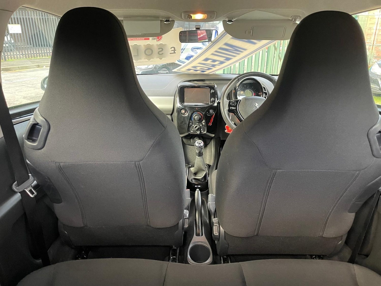 Used Peugeot 108 2015 for sale - 76582995: Photo 23