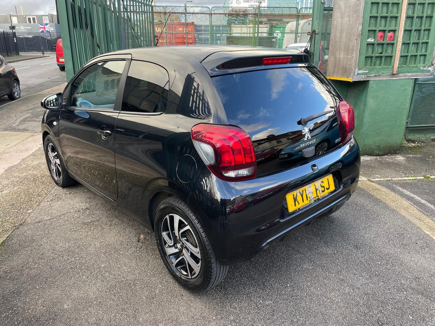 Used Peugeot 108 2015 for sale - 76582995: Photo 3