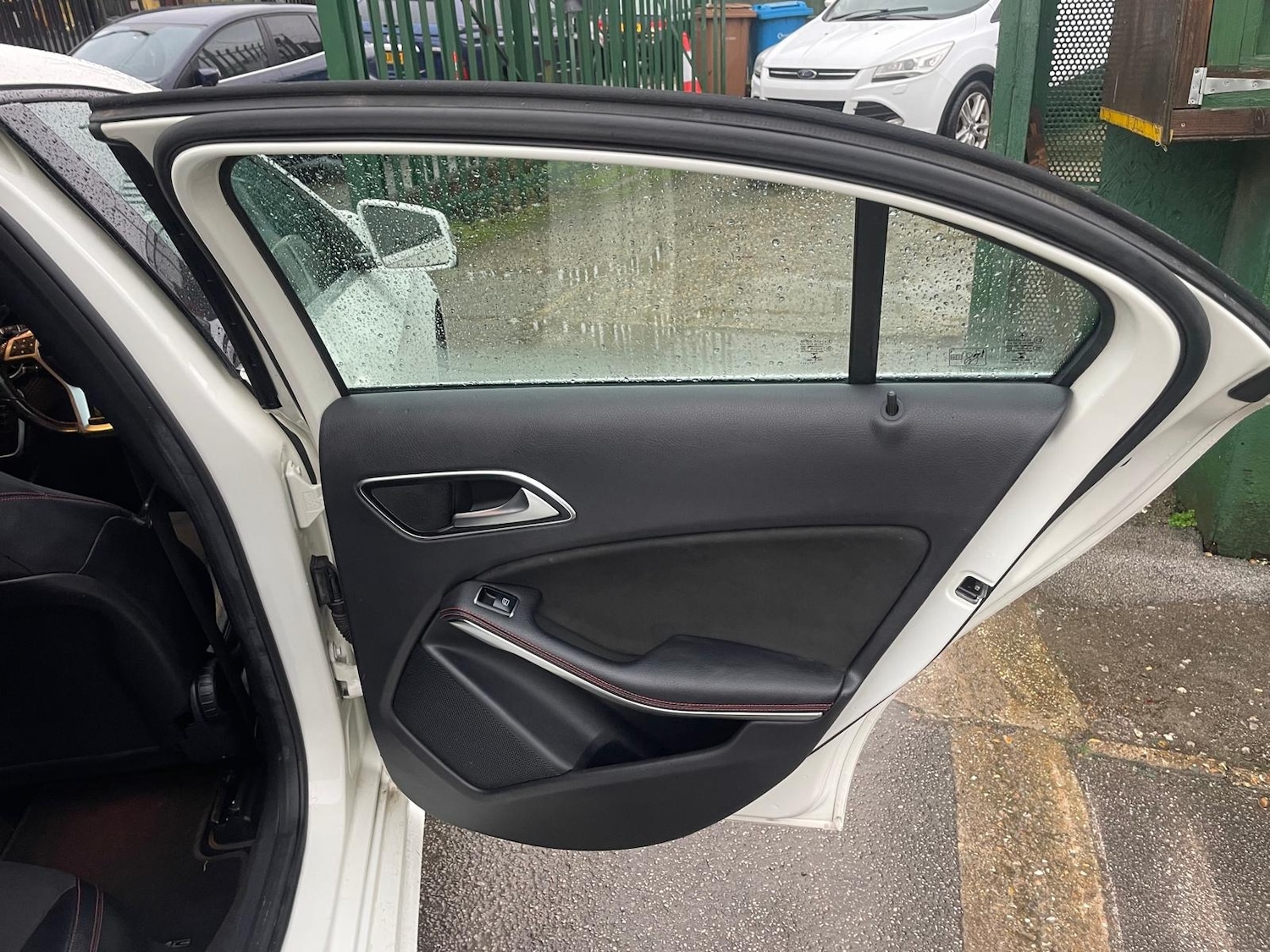 Used Mercedes-Benz A-Class 2014 for sale - 77364824: Photo 23