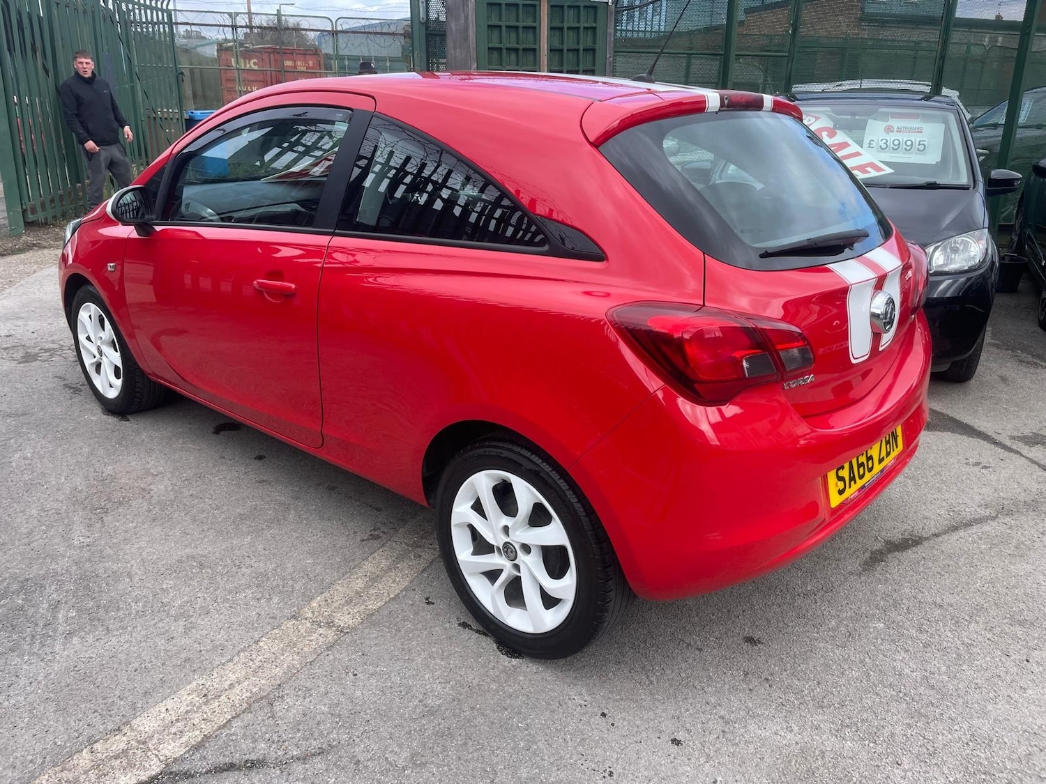 Used Vauxhall Corsa 2016 for sale - 78078352: Photo 4