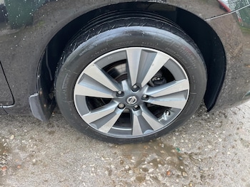 Used Nissan Pulsar 2015 for sale - 77241144: Photo