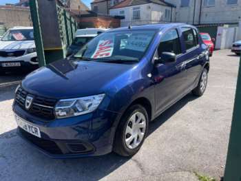 2019 (19) - 0.9 TCe Essential 5dr