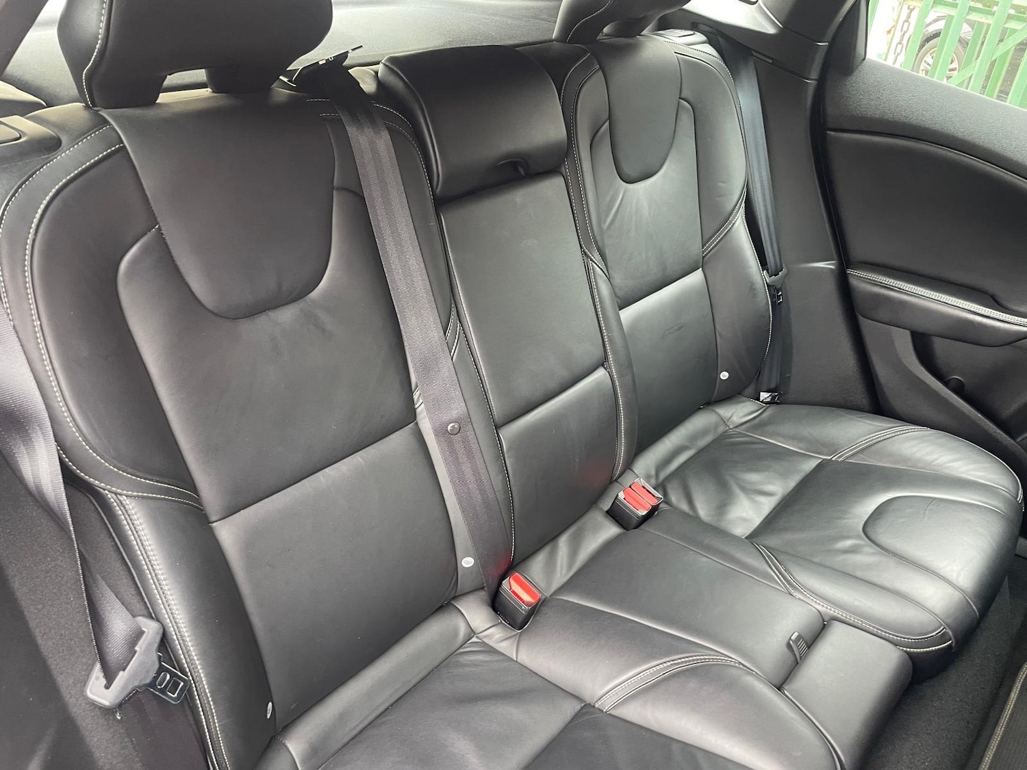 Used Volvo V40 2013 for sale - 78210497: Photo 21