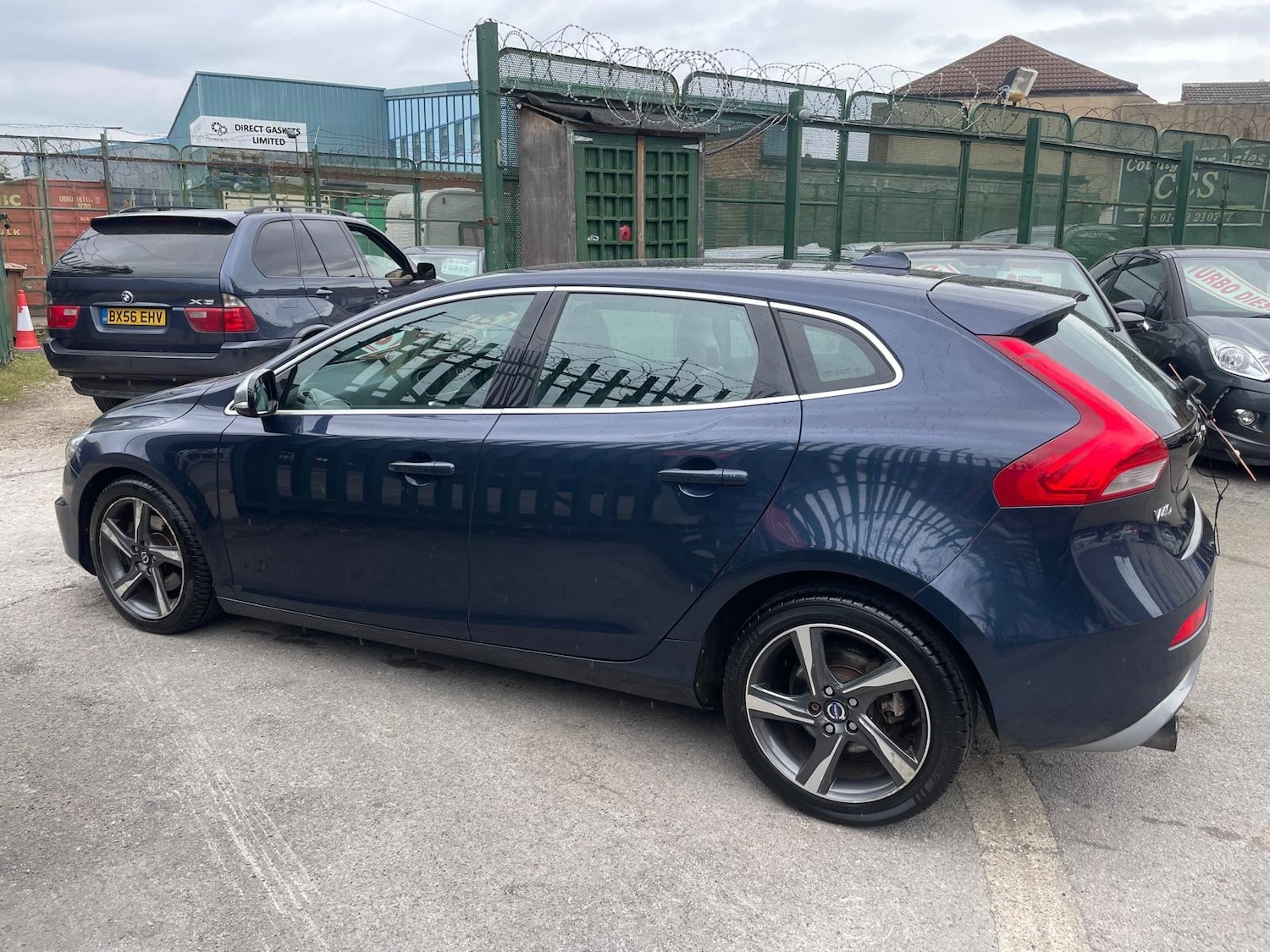Used Volvo V40 2013 for sale - 78210497: Photo 23