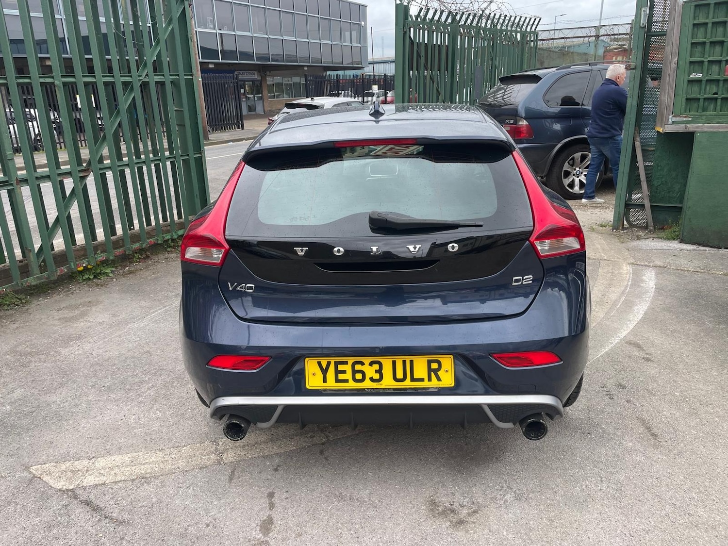 Used Volvo V40 2013 for sale - 78210497: Photo 4