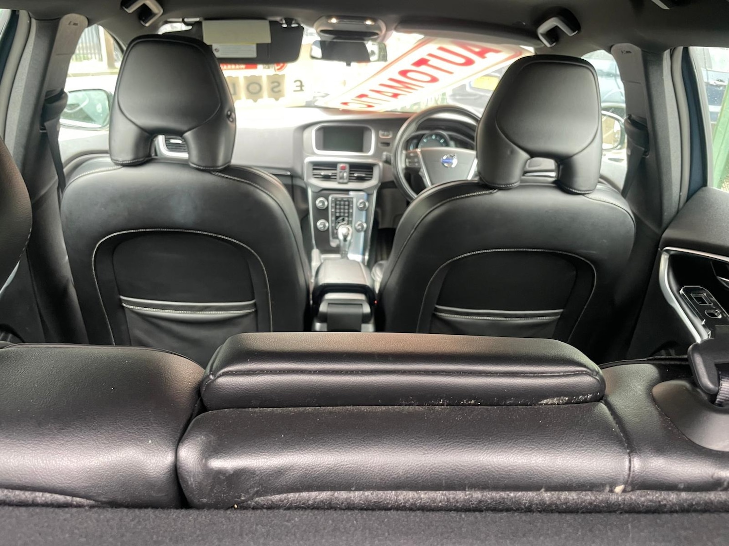 Used Volvo V40 2013 for sale - 78210497: Photo 7