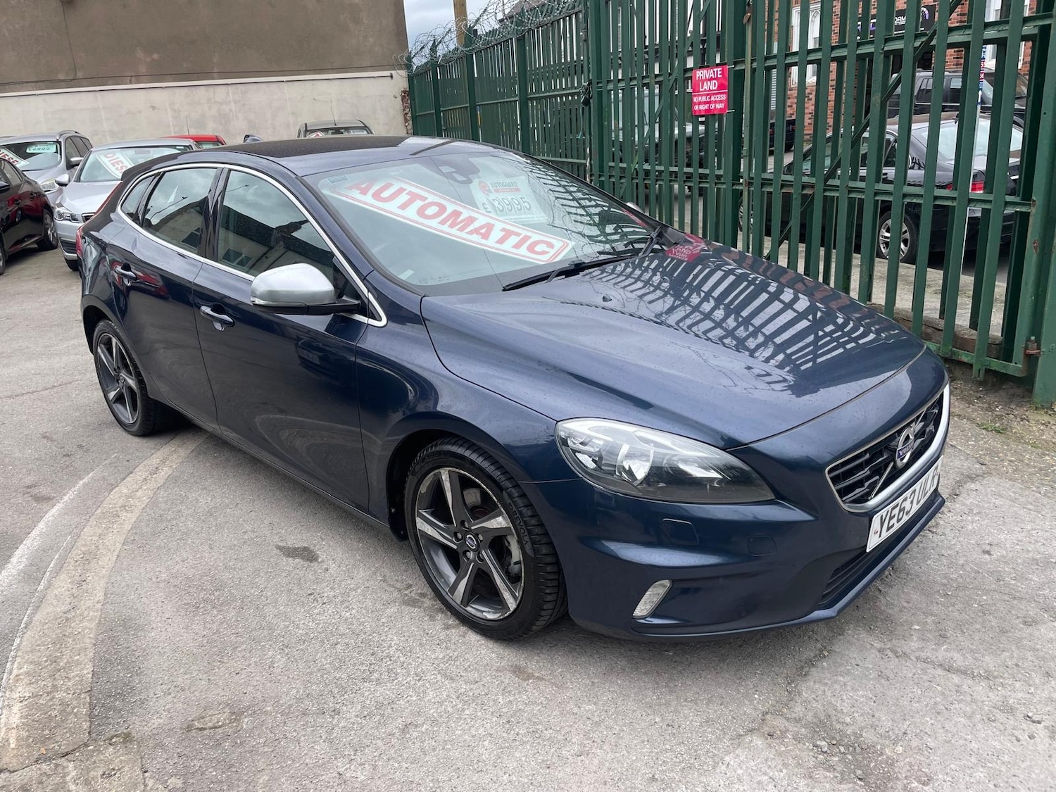 Used Volvo V40 2013 for sale - 78210497: Photo 8