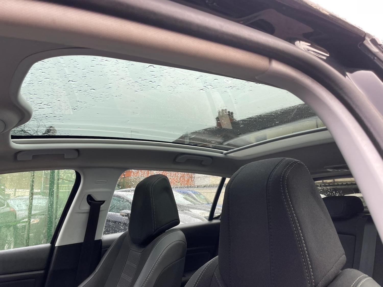 Used Peugeot 308 2018 for sale - 77241168: Photo 15