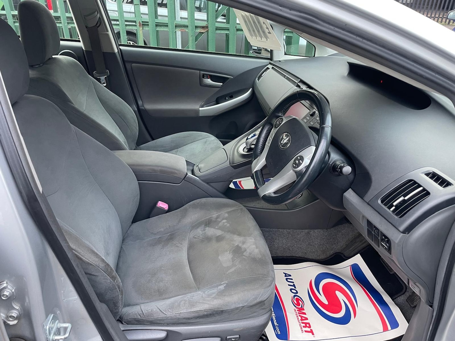 Used Toyota Prius 2010 for sale - 77370762: Photo 11