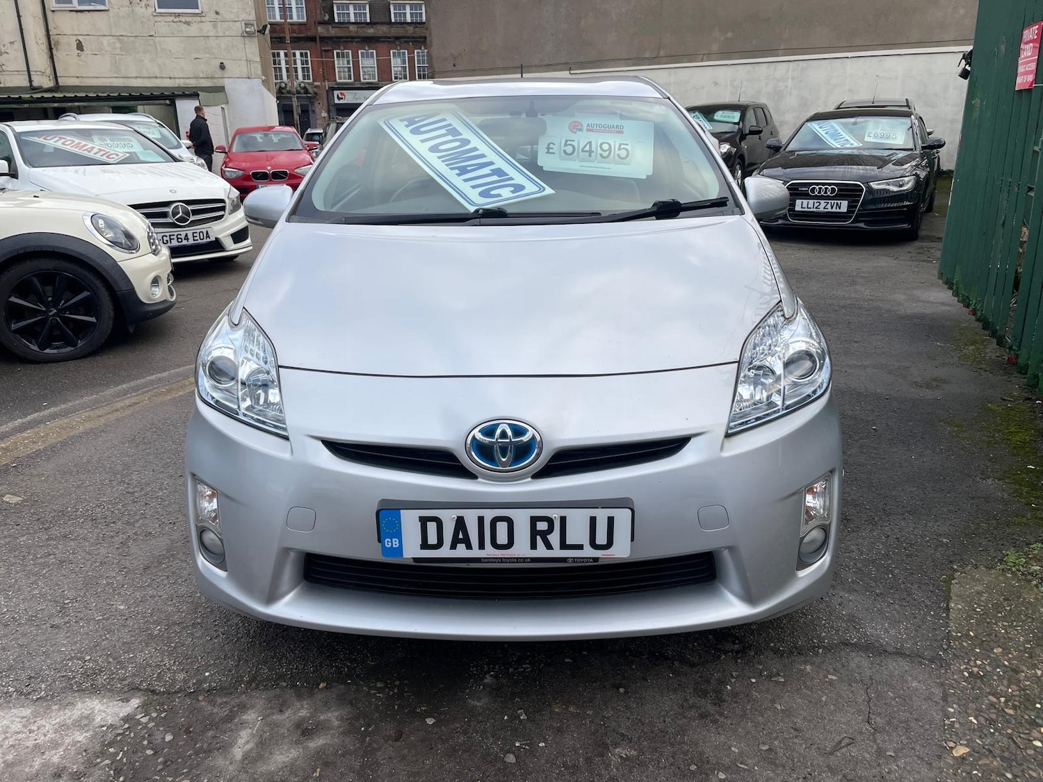 Used Toyota Prius 2010 for sale - 77370762: Photo 2