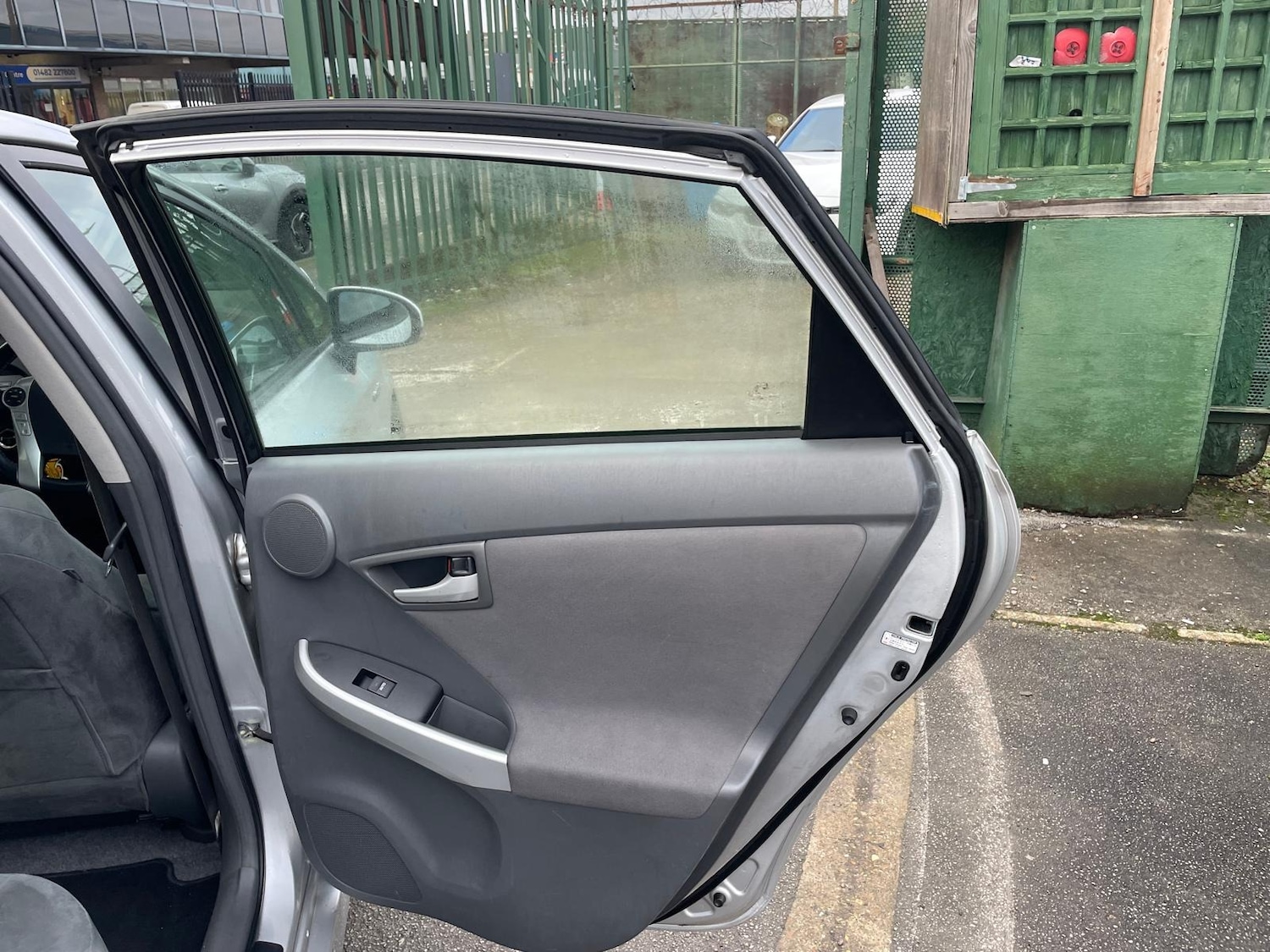 Used Toyota Prius 2010 for sale - 77370762: Photo 22