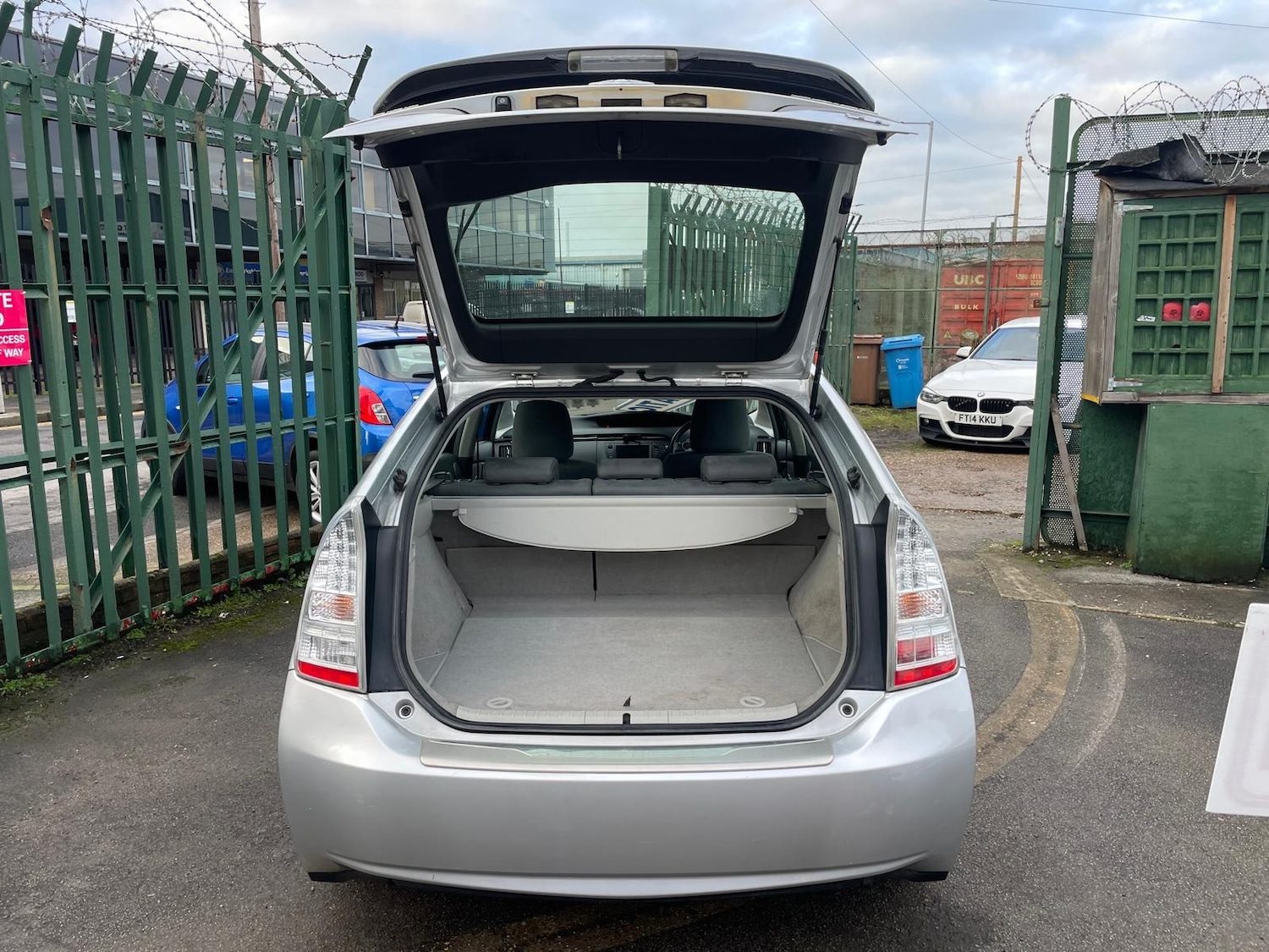 Used Toyota Prius 2010 for sale - 77370762: Photo 7