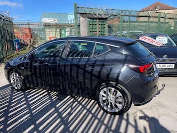 Used Vauxhall Astra 2016 for sale - 78122192: Photo