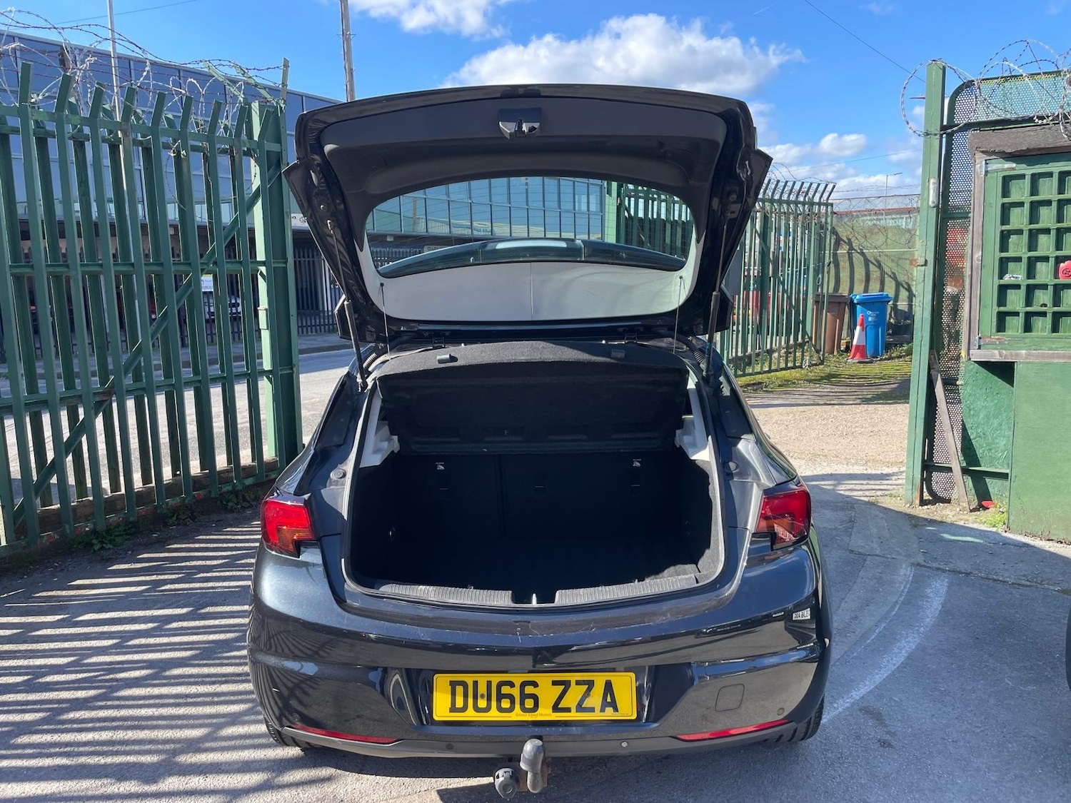 Used Vauxhall Astra 2016 for sale - 78122192: Photo 8