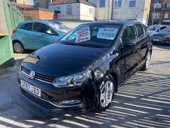 Used Volkswagen Polo 2017 for sale - 77775242: Photo