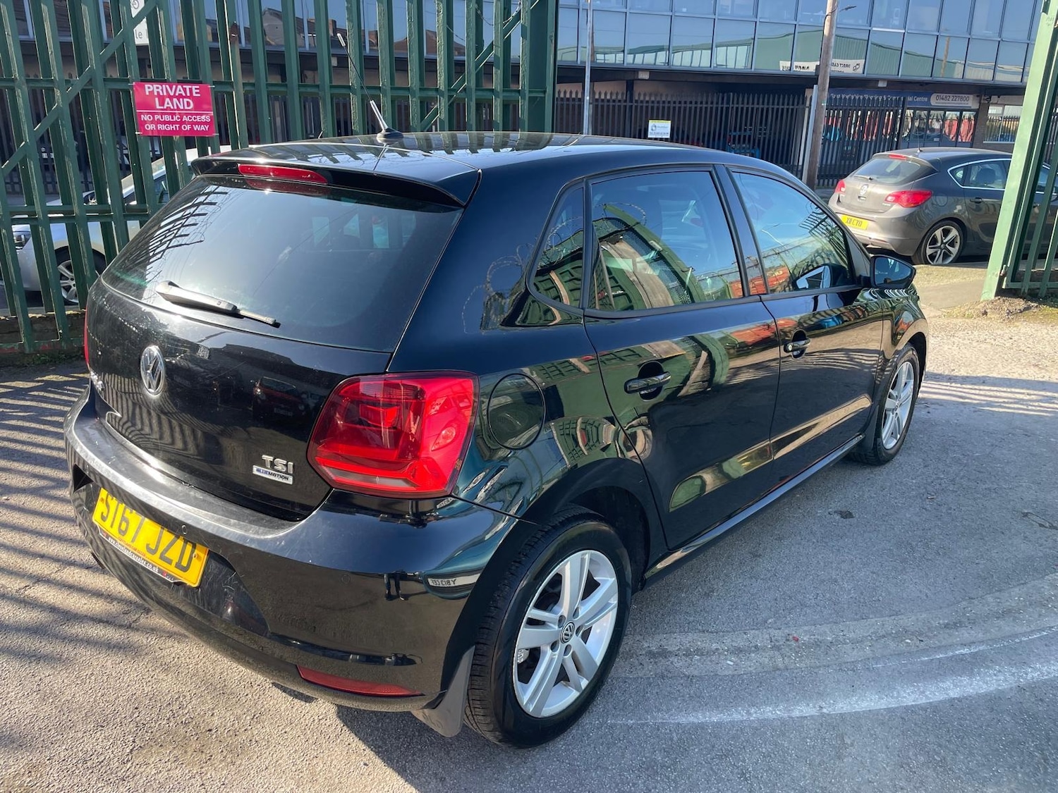 Used Volkswagen Polo 2017 for sale - 77775242: Photo 6