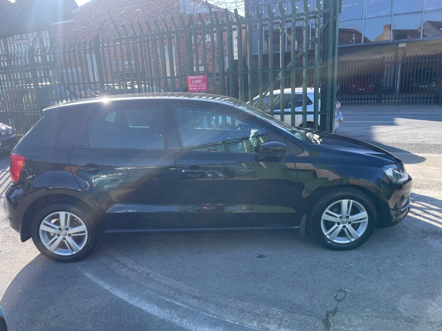 Used Volkswagen Polo 2017 for sale - 77775242: Photo 9