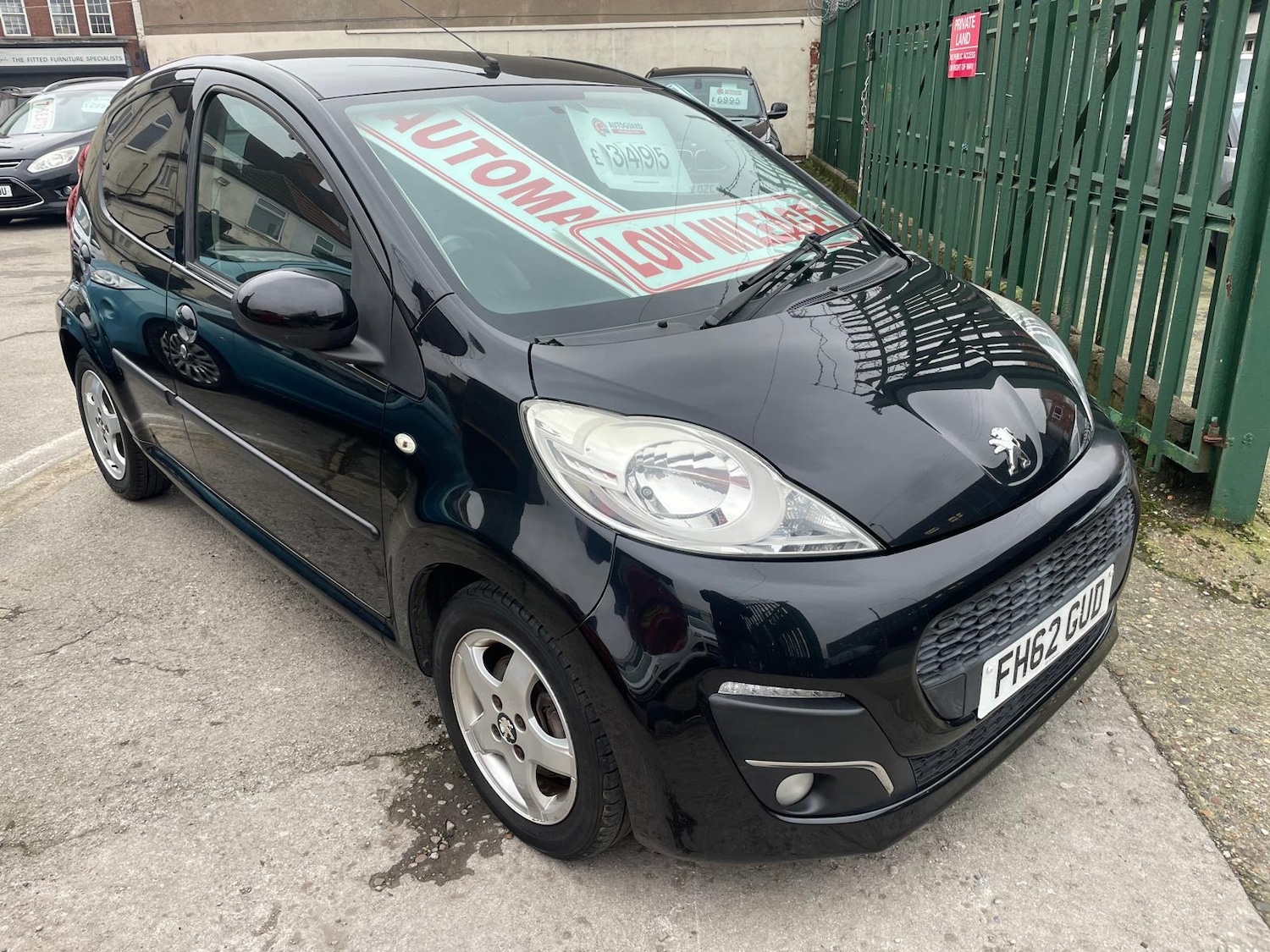 Used Peugeot 107 2013 for sale - 77431455: Photo 2
