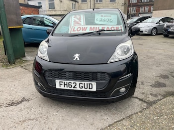 Used Peugeot 107 2013 for sale - 77431455: Photo