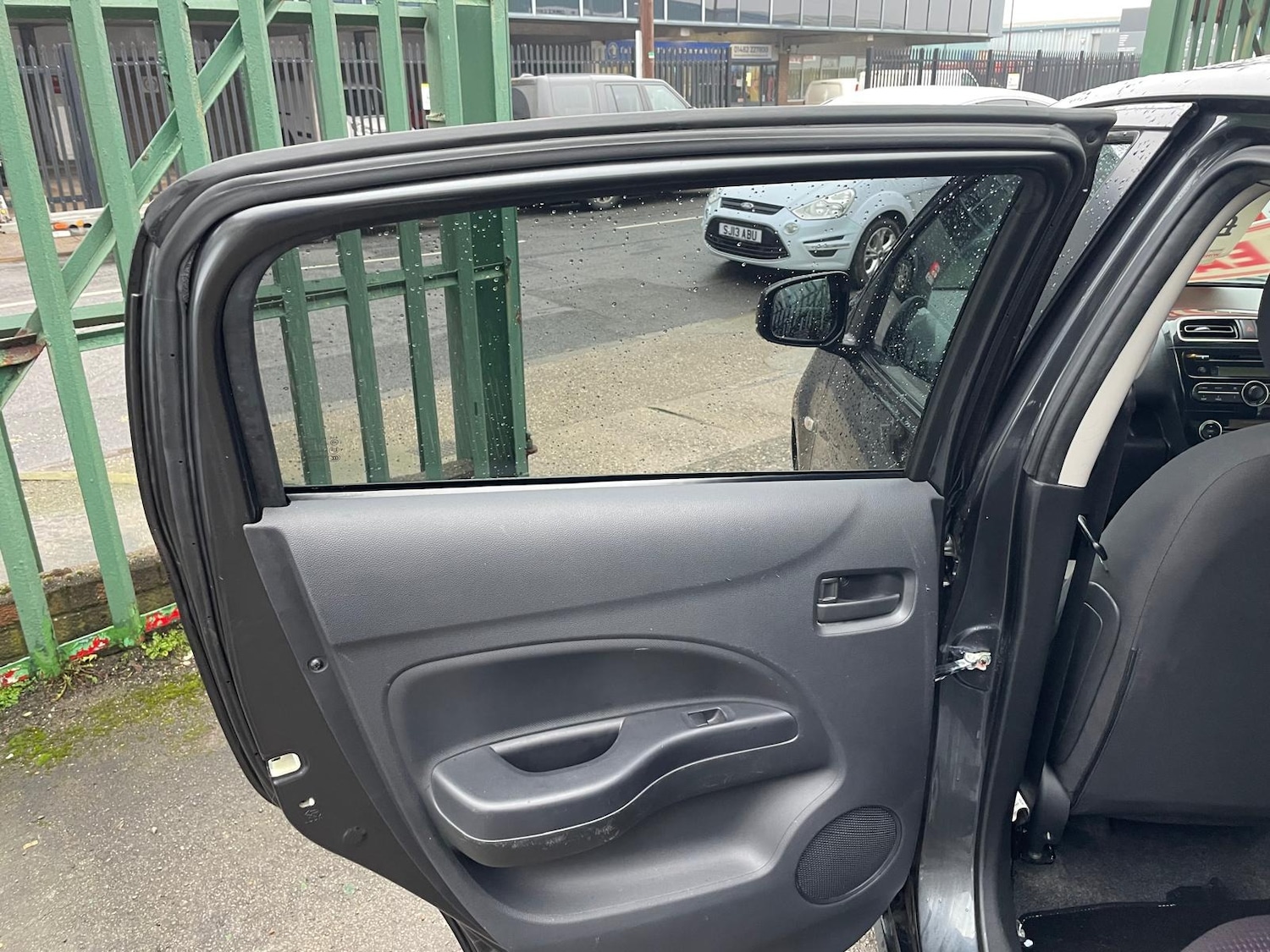 Used Mitsubishi Mirage 2013 for sale - 77438514: Photo 21