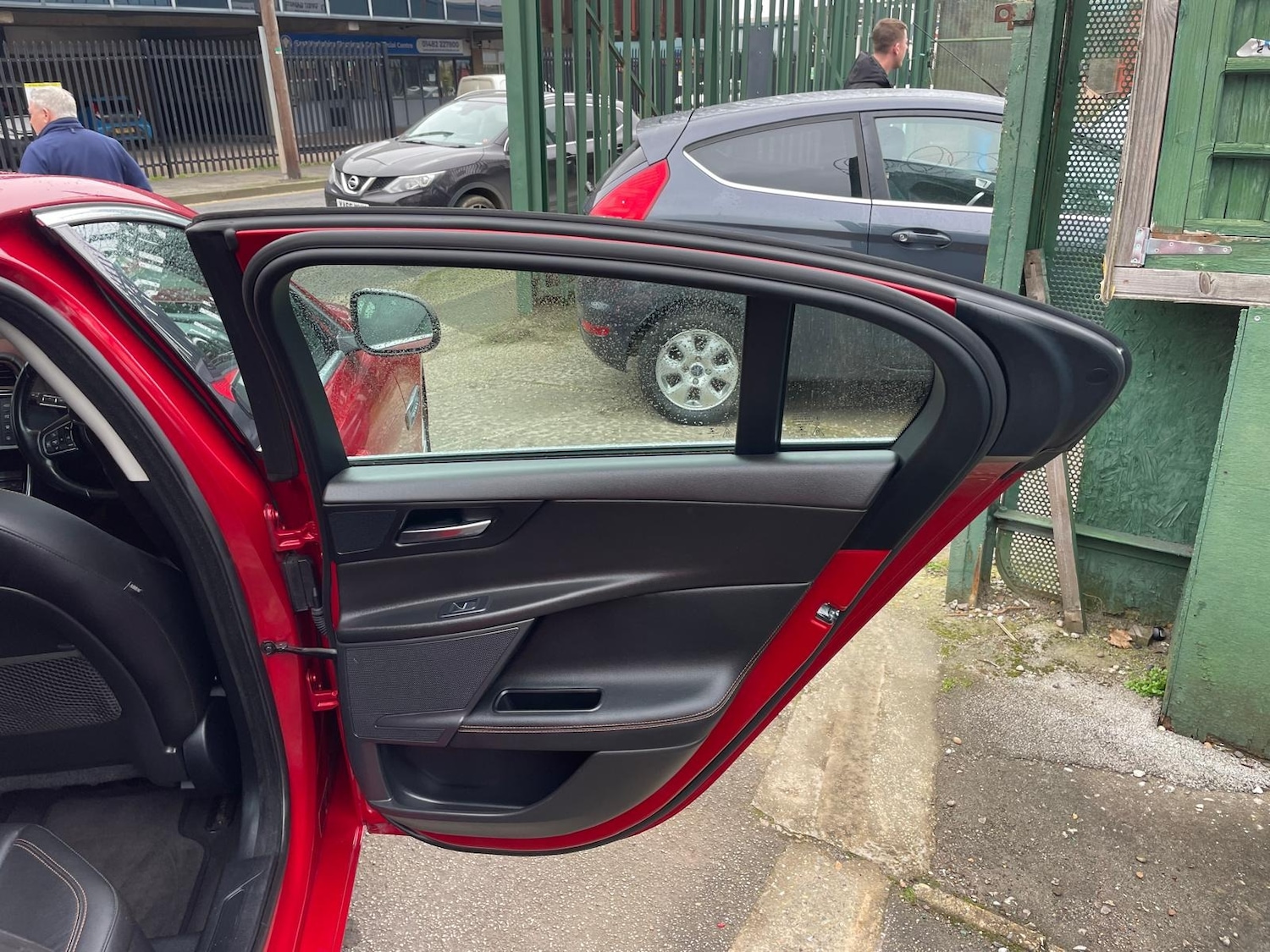 Used Jaguar XE 2016 for sale - 77796805: Photo 20