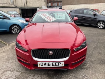 Used Jaguar XE 2016 for sale - 77796805: Photo