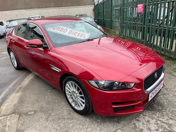 Used Jaguar XE 2016 for sale - 77796805: Photo