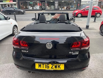 Used Volkswagen Golf 2016 for sale - 77873342: Photo