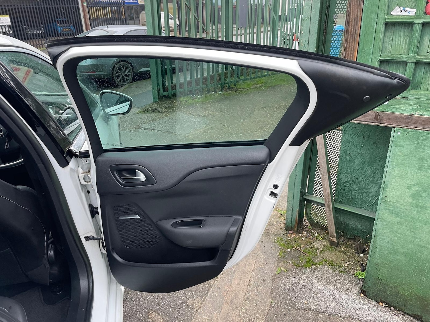 Used Citroen DS4 2014 for sale - 77241181: Photo 24