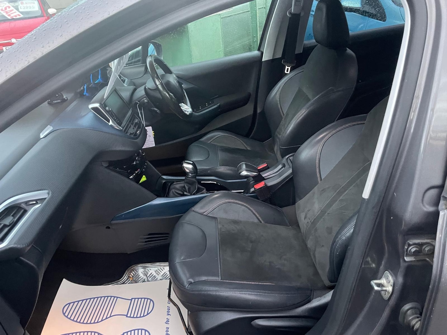 Used Peugeot 2008 2015 for sale - 76686692: Photo 15