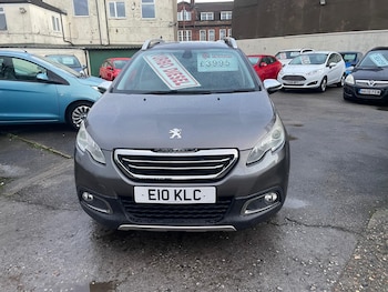Used Peugeot 2008 2015 for sale - 76686692: Photo