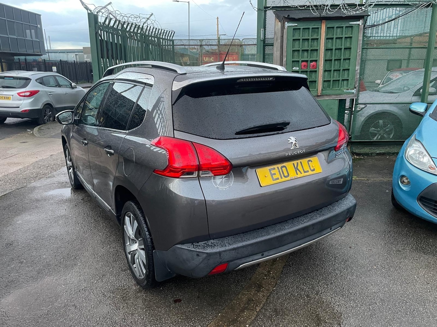 Used Peugeot 2008 2015 for sale - 76686692: Photo 5