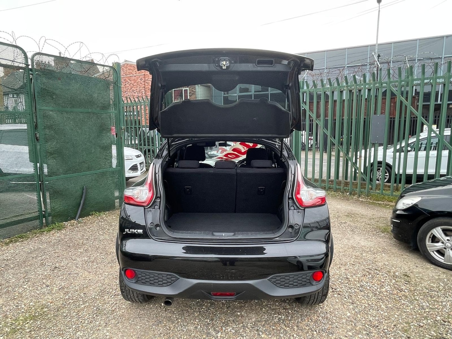 Used Nissan Juke 2014 for sale - 77997568: Photo 11