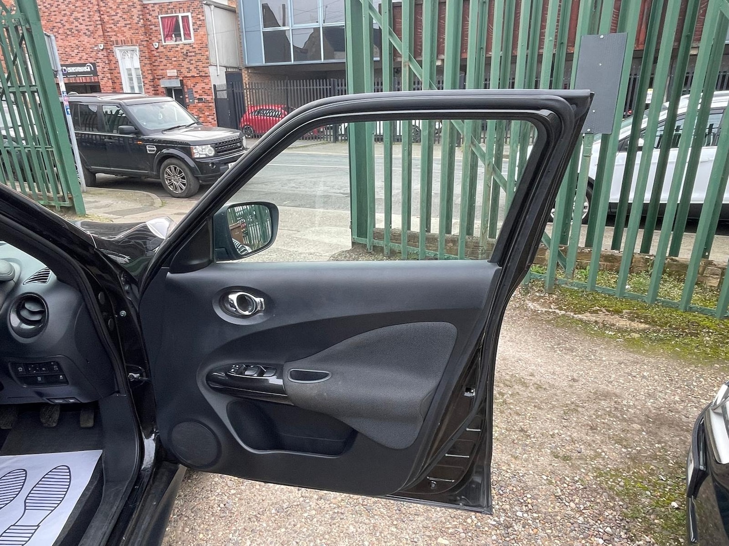 Used Nissan Juke 2014 for sale - 77997568: Photo 14