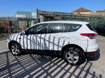 Used Ford Kuga 2015 for sale - 78474365: Photo